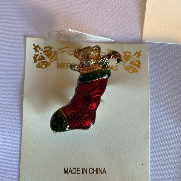 Set of 7 Vintage Enamel Christmas Pins. New. - Picture 4 of 12